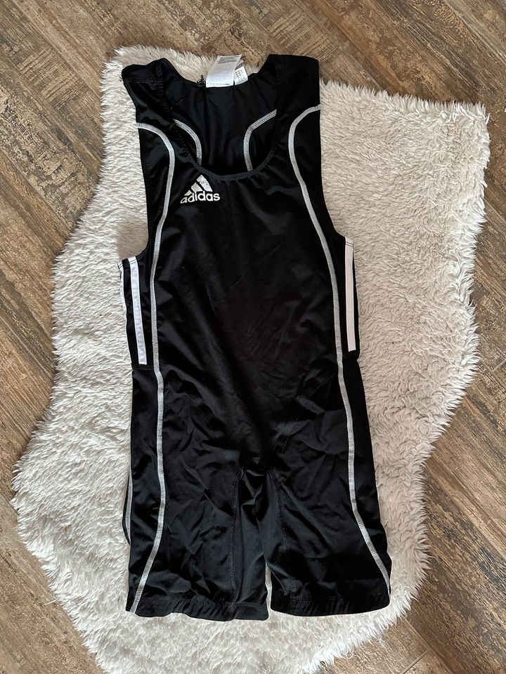 Adidas Onesie Overall - Gr. XS schwarz in Gründau