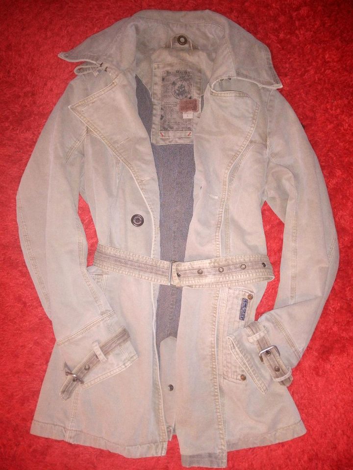 ❤️ Dreimaster Jacke Mantel Trenchcoat M L 38 40 ❤️ grün in Dresden