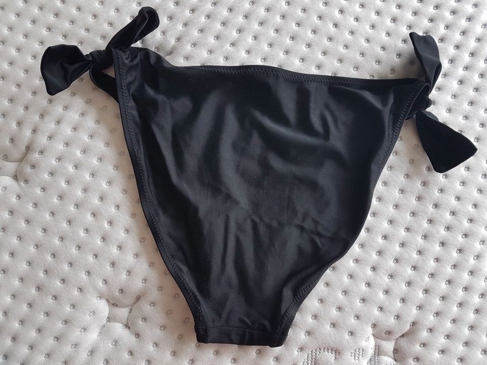 Damen Bikini Hose Gr. 36 in Baunatal