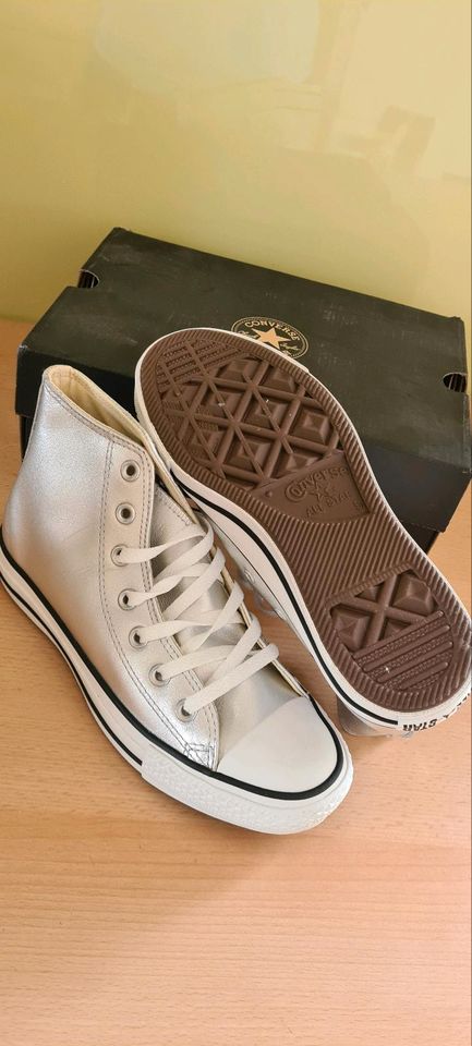 Converse Chucks * Gr. 37,5 * Silber * NEU in Hanau