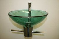 5 Waschbecken aus Glas Aufsatzbecken mit Wandkonsole für Gäste WC Nordrhein-Westfalen - Grevenbroich Vorschau