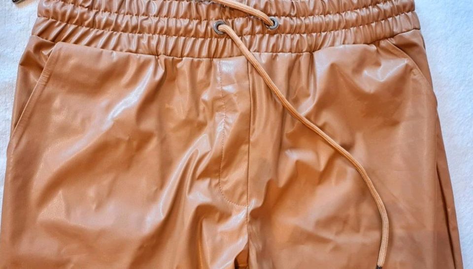 Milano lederhose für Damen Gr:40 farbe: Cognac in Frankfurt am Main