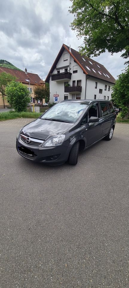 Opel Zafira B 1.8 benzin-7 Sitzer Euro 5 in Lichtenstein