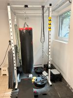 Power Rack mit gefülltem Profi Boxsack Nordrhein-Westfalen - Brüggen Vorschau