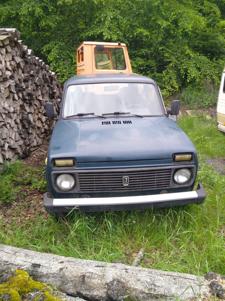 2x Lada Niva 4X4 im Doppelpack . Der Preis gilt für beide Ladas in Lambrecht (Pfalz)