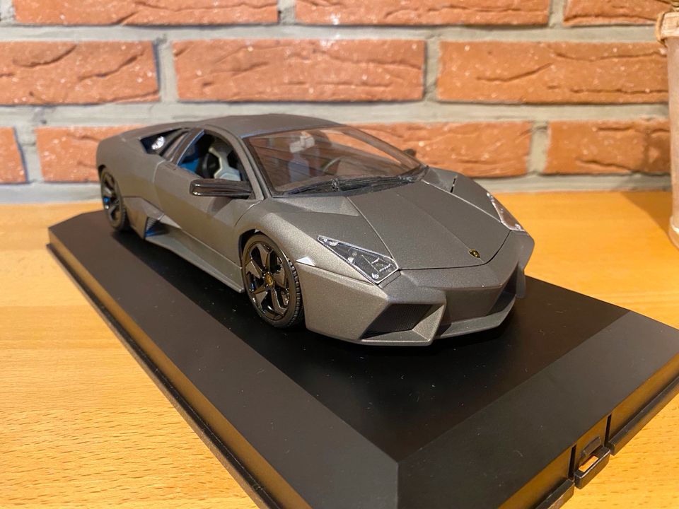 Modell Lamborghini Reventon 1:18 in Twedt b Schleswig