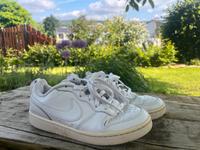 Nike Schuhe Gr 38 weiß Bayern - Spalt Vorschau