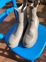 Chelsea Boots von Tamaris, Leder, hellgrau, 39 Hessen - Dreieich Vorschau