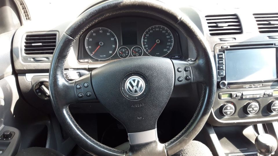 Volkswagen Golf V Lim. United-Ab 69 € im Monat zu finanzier in Duisburg