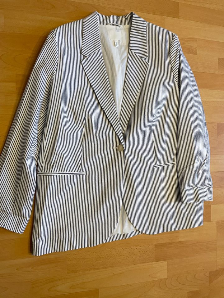 H&M Blazer Jacke Gr. 40 NEU gestreift blau-weiß in Bad Ems