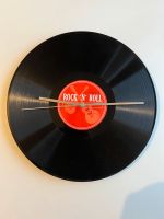 Vinyl-Wanduhr “ROCK ‘N’ ROLL” – Vintage und funktional! Bayern - Oberasbach Vorschau