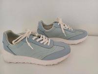 S.Oliver Sneaker blau/weiss Gr. 39 Hessen - Friedberg (Hessen) Vorschau