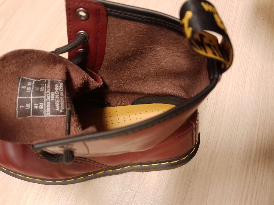 Dr.  Martens Boots in Viersen