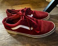 Vans in rot Berlin - Pankow Vorschau