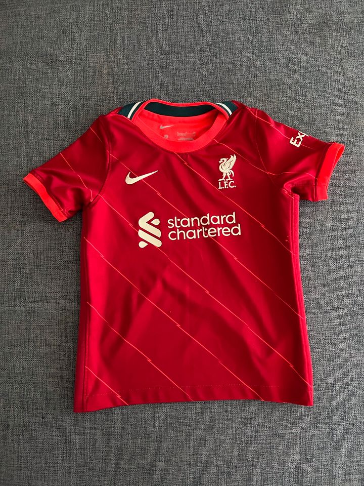 Liverpool, Barcelona, Messi, Ronaldo Kindertrikot versch. Gr. in Hamburg