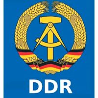 Verkaufe DDR Klassenzimmer Einrichtung komplett Original Sachsen-Anhalt - Bernburg (Saale) Vorschau