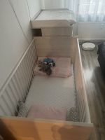 Wickeltisch Baby Bett mit Matratze Nordrhein-Westfalen - Hilden Vorschau