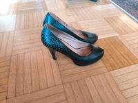 Schwarze High Heels mit Nieten Bayern - Pocking Vorschau