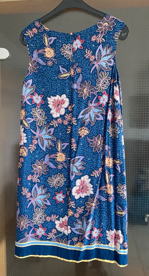 Sommerkleid Bonita Gr. 40 Kleid blau mit Blumen Viskose in Moers