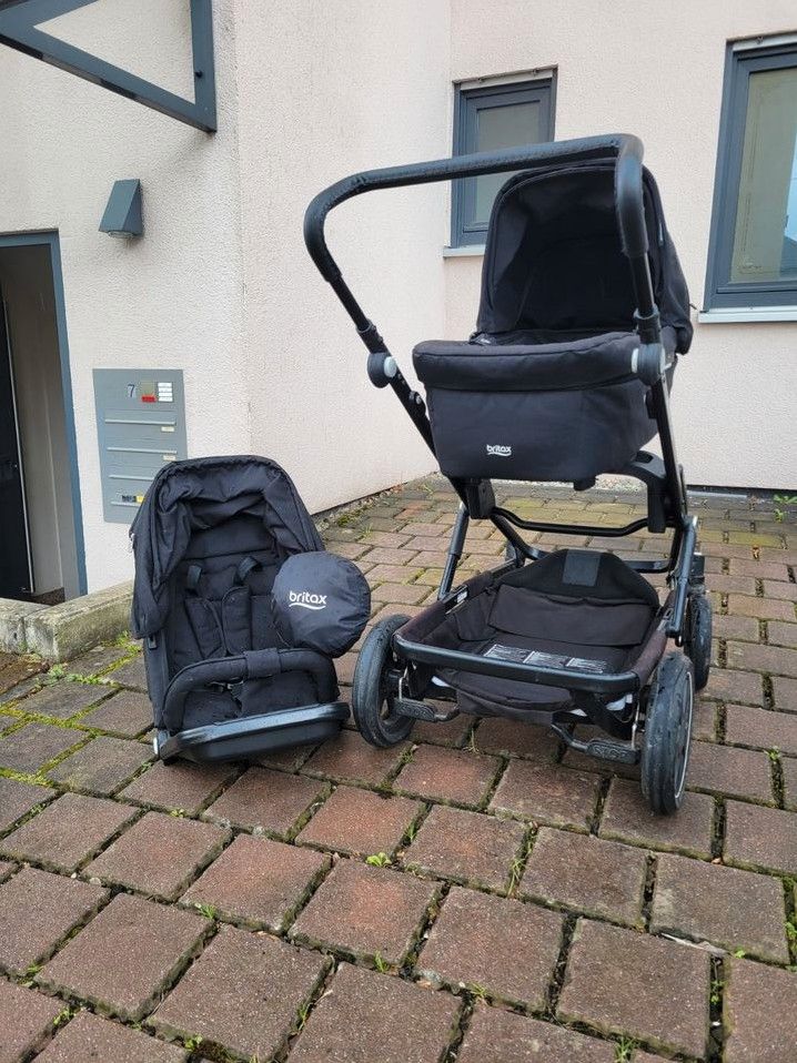 Britax Römer Kinderwagen in Eltville