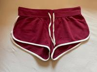 Dunkelrote Shorts Bayern - Lautertal Vorschau