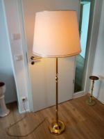 Stehlampe mit hochwertigen Lampenschirm Fuß in Stange aus Messing Hessen - Wiesbaden Vorschau