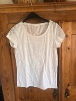 Weißes Tshirt mit Muster Bayern - Oberding Vorschau