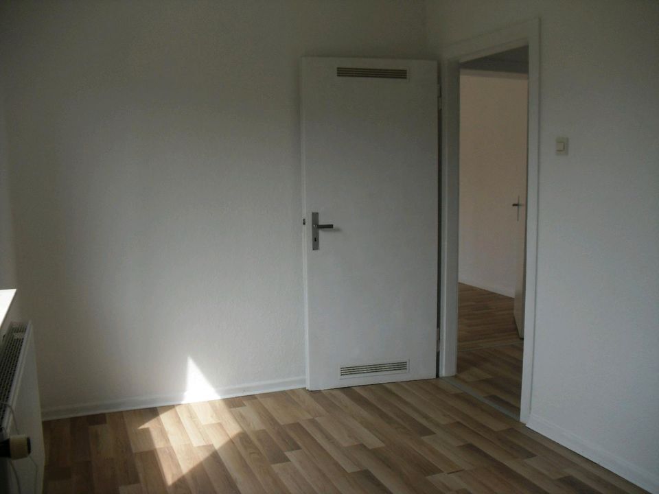 3 ZKB Wohnung mit Terrasse und Keller zu vermieten in Bielefeld