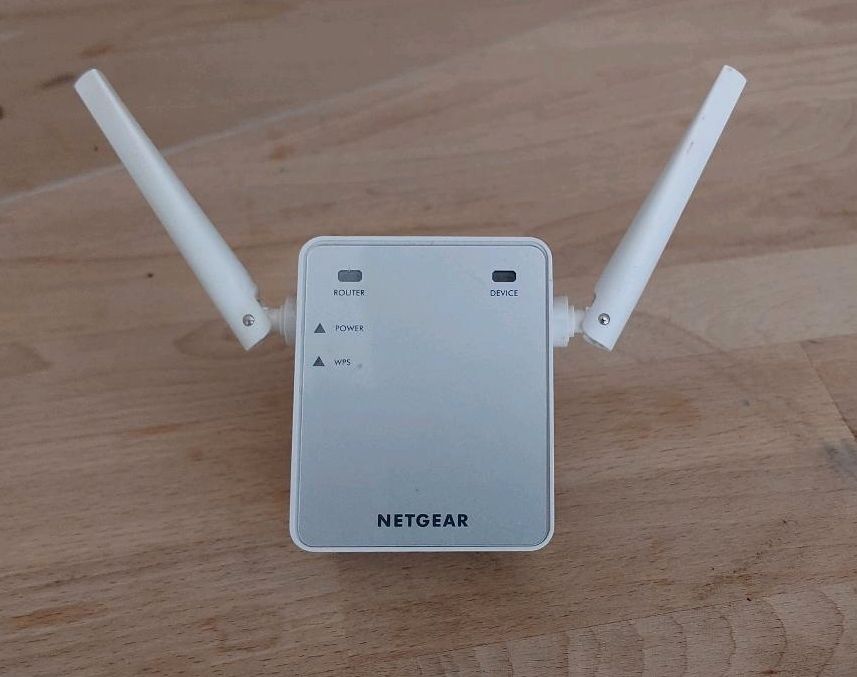 Netgear WLAN repeater, Verstärker EX2700 in Niedernhausen