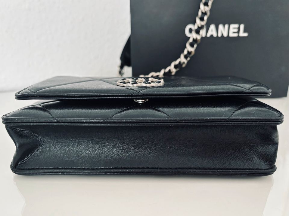 ♡︎ Chanel 19 Tasche ♡︎ in Wolfsburg