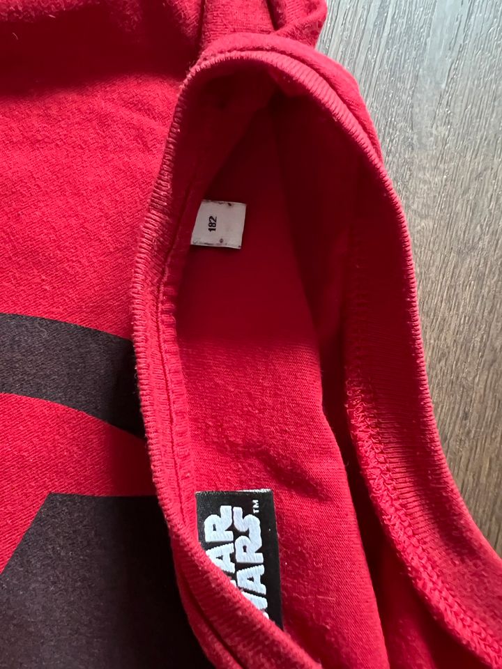 Star Wars T-shirt ,Größe 182 in Roding