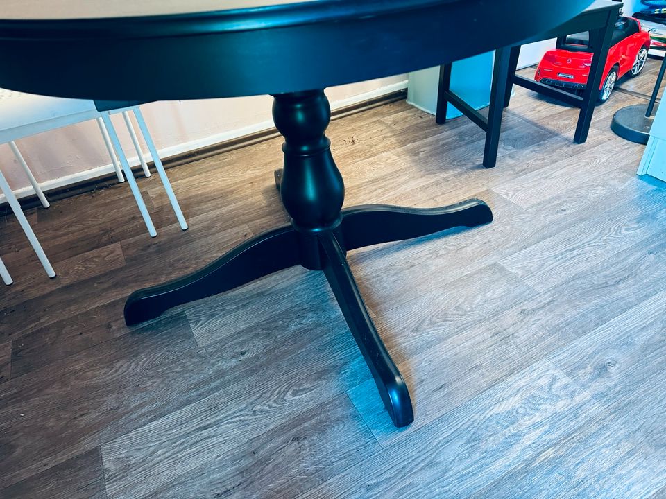 Ikea Esstisch ausziehbar Ingatorp schwarz, 4Stühle Stefan schwarz in Neumünster