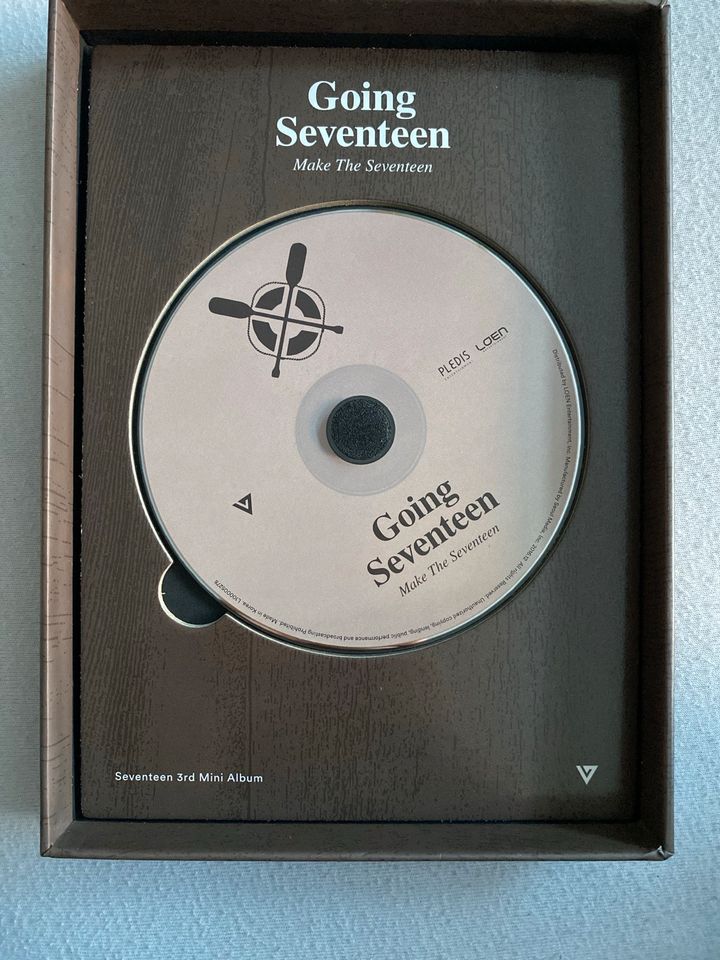 SEVENTEEN Going Seventeen in Zetel