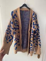 Blau braune Leoparden Strickjacke von Code Baden-Württemberg - Filderstadt Vorschau