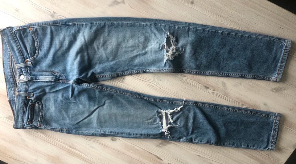 Levi’s Jeans 519 W30 in Hamburg