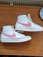Nike Blazer Nordrhein-Westfalen - Lünen Vorschau
