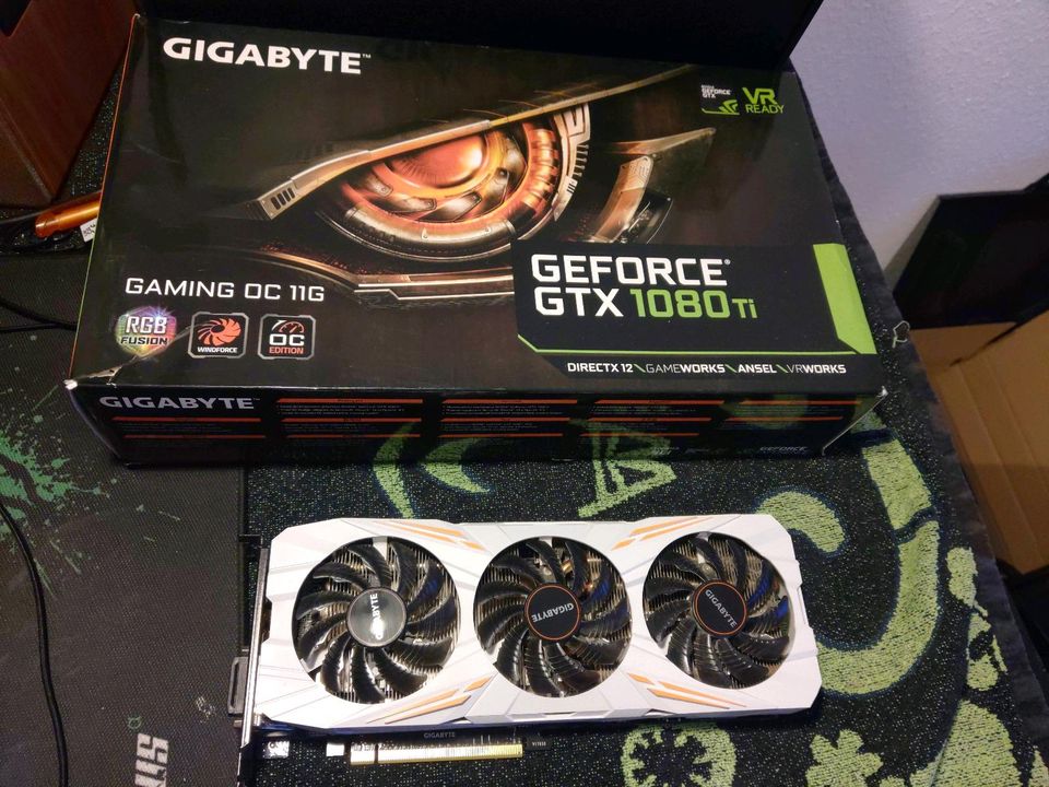 Gigabyte GeForce GTX 1080 Ti Gaming OC in weiß in Braunschweig