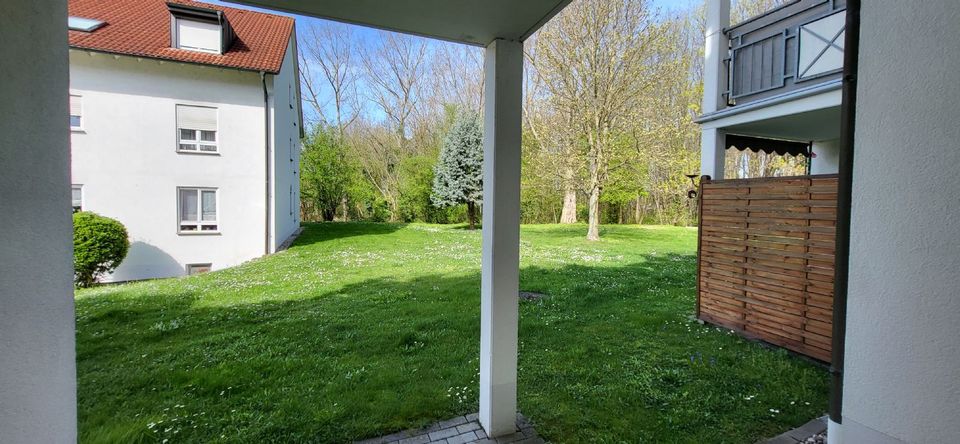 Schöne EG Wohnung mit Terrasse und Blick in den Park, zzgl. PKW Stellplatz in Delitzsch