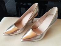 ESPRIT High Heels / Pumps , Farbe Gold , Größe 36 neu ! Nordrhein-Westfalen - Greven Vorschau