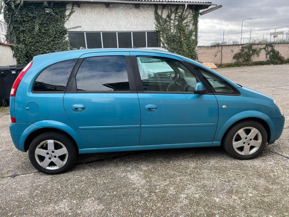 Opel Meriva Cosmo LEDER in Frankfurt am Main