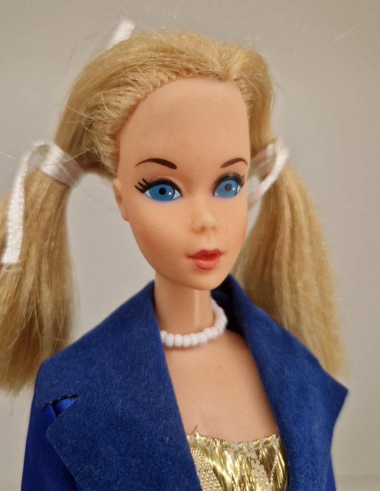 Original 1975 Funtime Barbie - Vitrinenpuppe in Dorsten