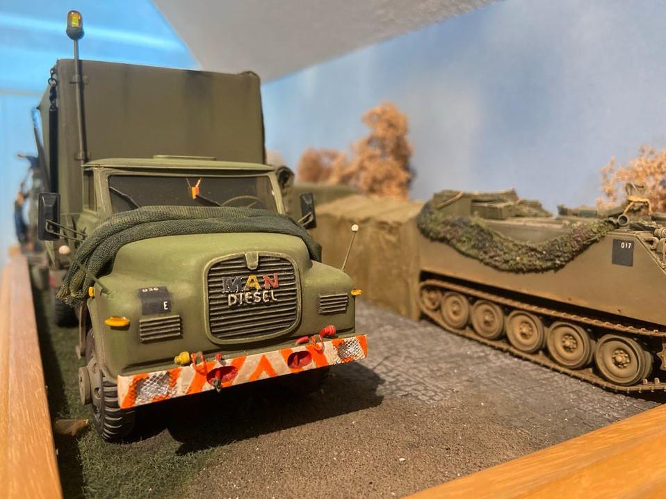 Modellbau Diorama Panzer LKW MAN Magirus 1:35 Belgien Unikat in Warburg