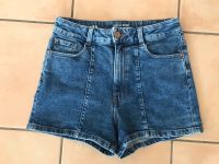 CLOCKHOUSE Damen Jeans-Shorts 38 kurze Hose high Waist high rise Rheinland-Pfalz - Brücken (Pfalz) Vorschau