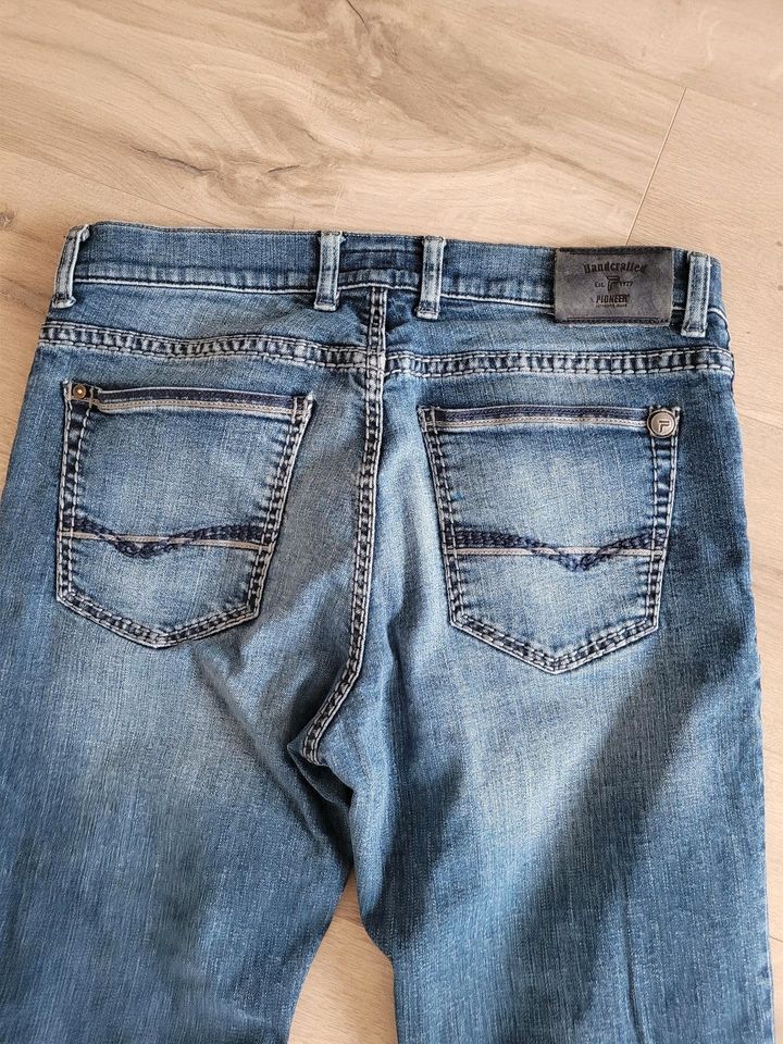 Pioneer Jeans Rando 34/34 in Niedersachsen - Schellerten | eBay ...