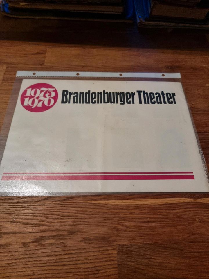 Brandenburger Theater Spielplan 1975 / 76 in Stechow-Ferchesar