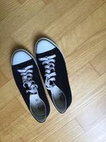 Sneaker in schwarz,Gr. 42 Brandenburg - Schorfheide Vorschau