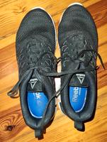 Turnschuhe Reebok UK 9,5 Eur 40,5 Berlin - Zehlendorf Vorschau