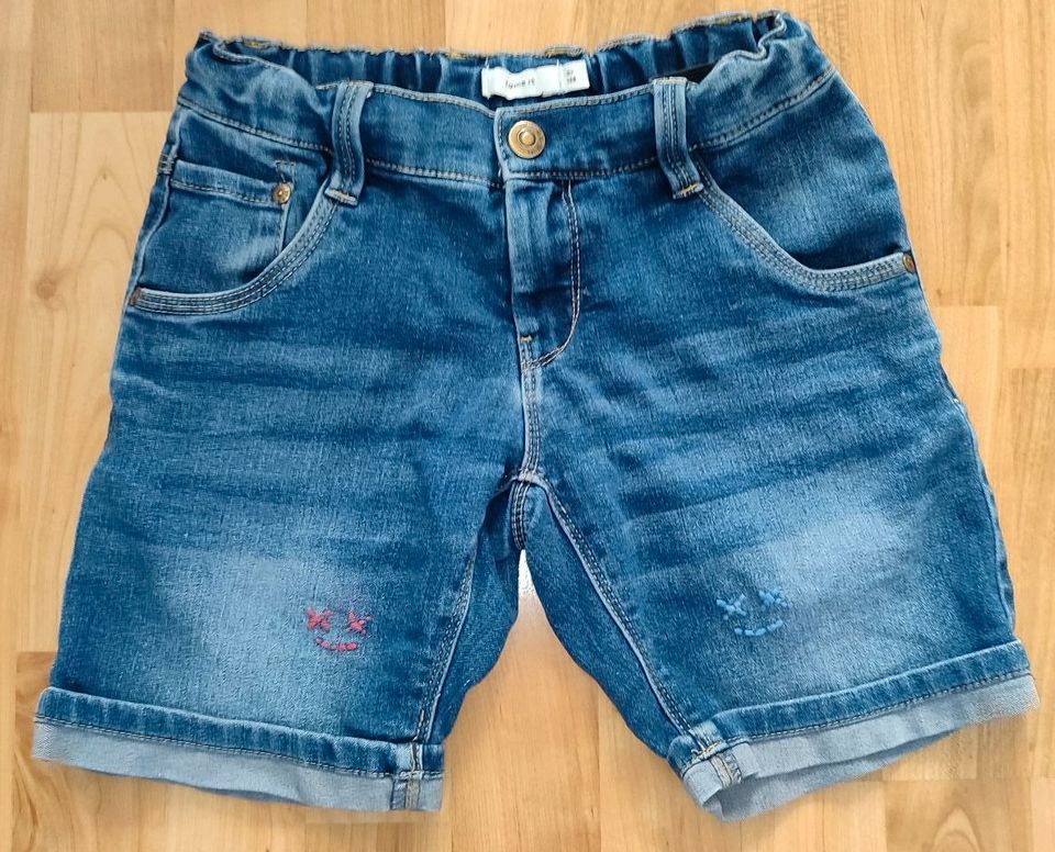 Jungen Jeans Shorts Name it 128 in Troisdorf