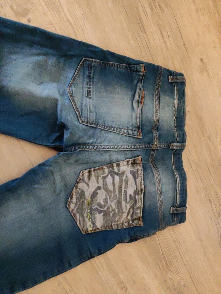 Staccato Jeans Bermuda Shorts Größe 170 in Grünstadt