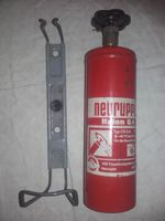 Feuerlöscher mit Halter LEER UNBEFÜLLT DEKO Dresden - Leuben Vorschau